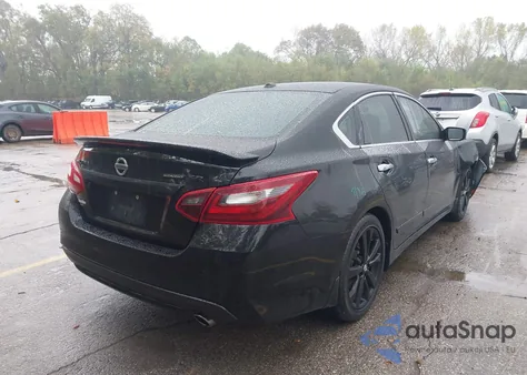 2018 Nissan Altima 2.5 Sr z USA, uszkodzony, nr VIN 1N4AL3AP0JC189554